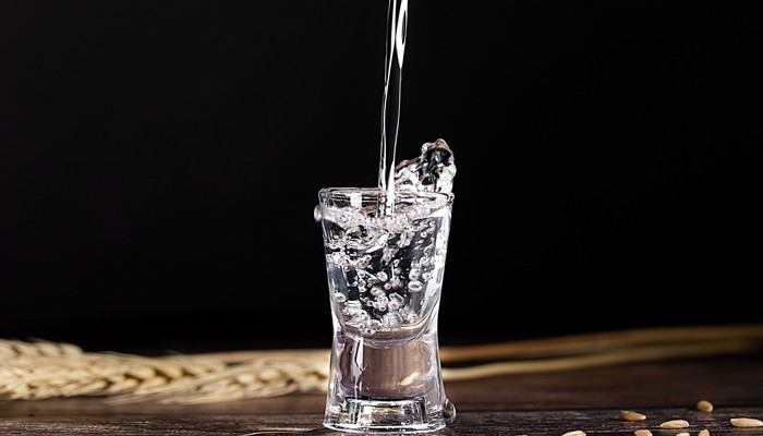 白酒.jpg 白酒.jpg